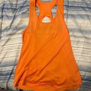 Morning sun vented open back tank